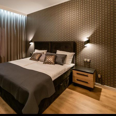 Апартаменты Apartament Lupus Centrum Гданьск Экстерьер фото